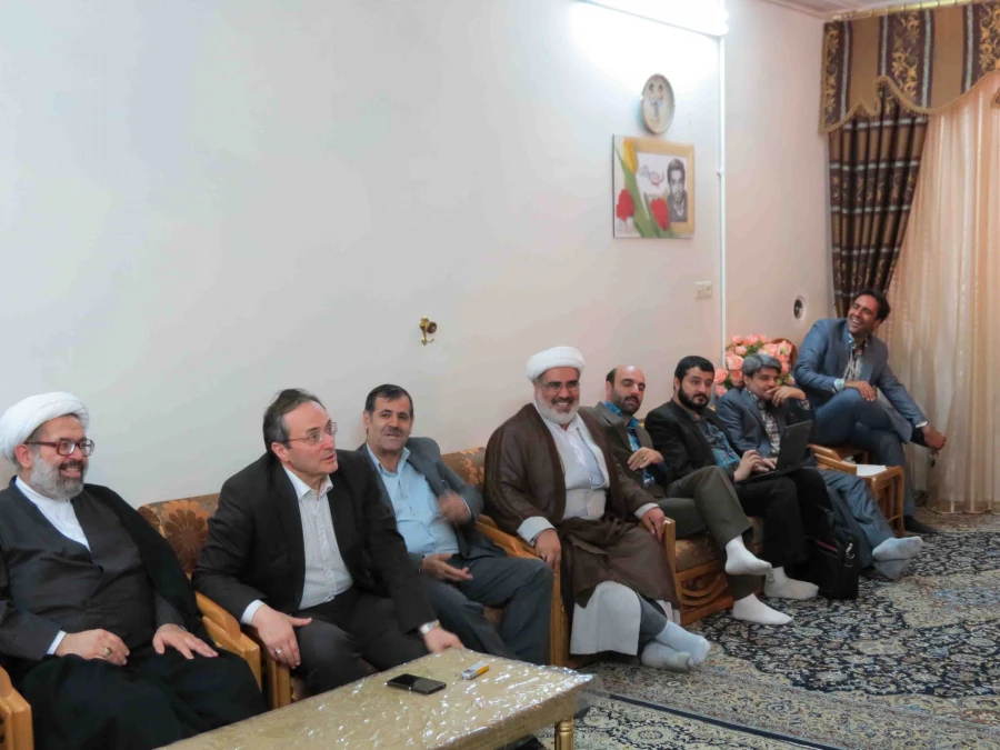 دیدار با خانواده شهدا