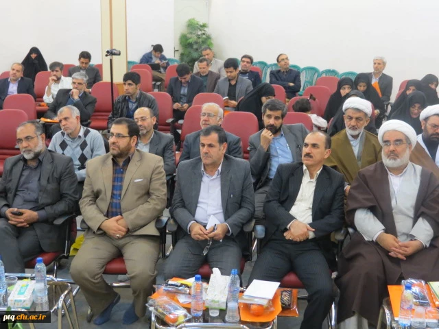تجلیل ازپژوهشگران پردیس های استان قم باحضورمعاون پژوهش وفناوری دانشگاه فرهنگیان