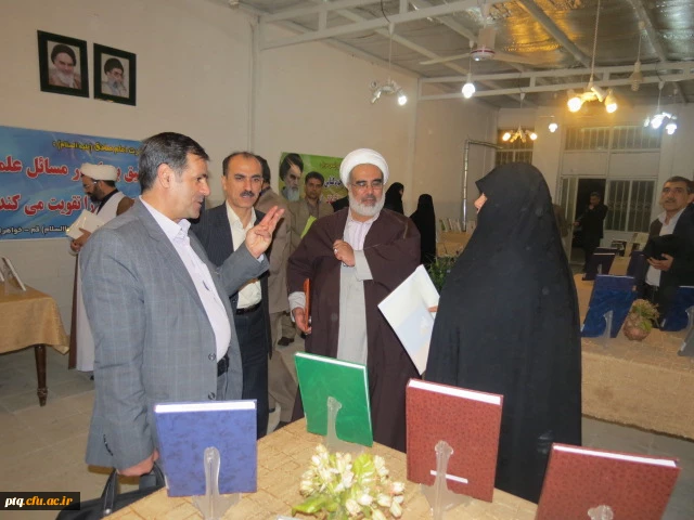 نشست شورای پژوهشی پردیس های استان باحضور دکتر ساکی