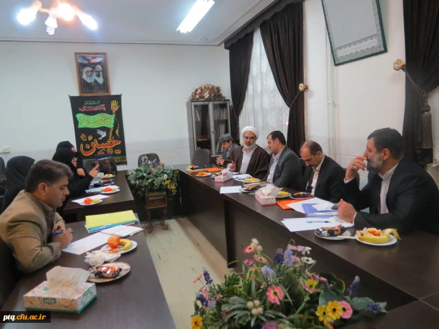 نشست شورای پژوهشی پردیس های استان باحضور دکتر ساکی