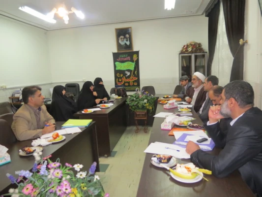 نشست شورای پژوهشی پردیس های استان باحضور دکتر ساکی