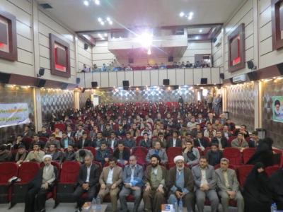 مراسم استقبال از دانشجویان جدیدالورود پردیس های استان قم