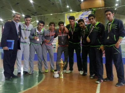 کسب عنوان قهرمانی  فوتسال پردیس آیت الله طالقانی قم

در جشنواره ورزشی دانشجو معلمان شاهد و ایثارگر دانشگاه فرهنگیان