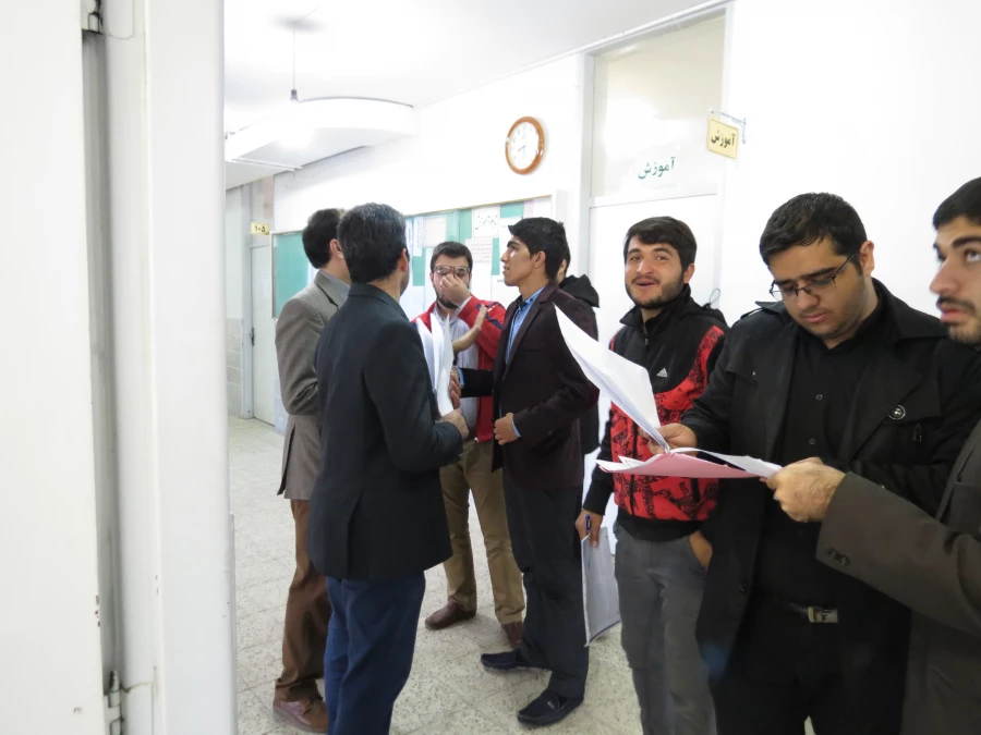 انتخابات شورای صنفی پردیس آیت الله طالقانی قم