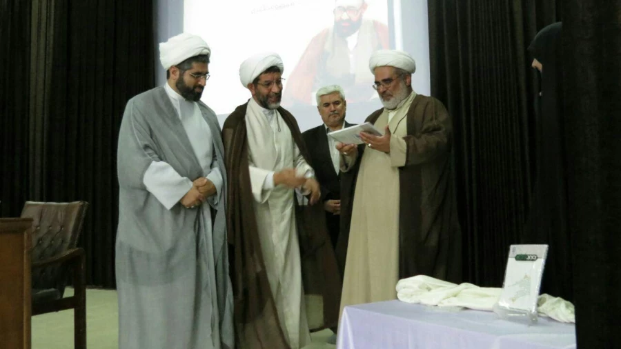 مراسم بزرگداشت هفته معلم