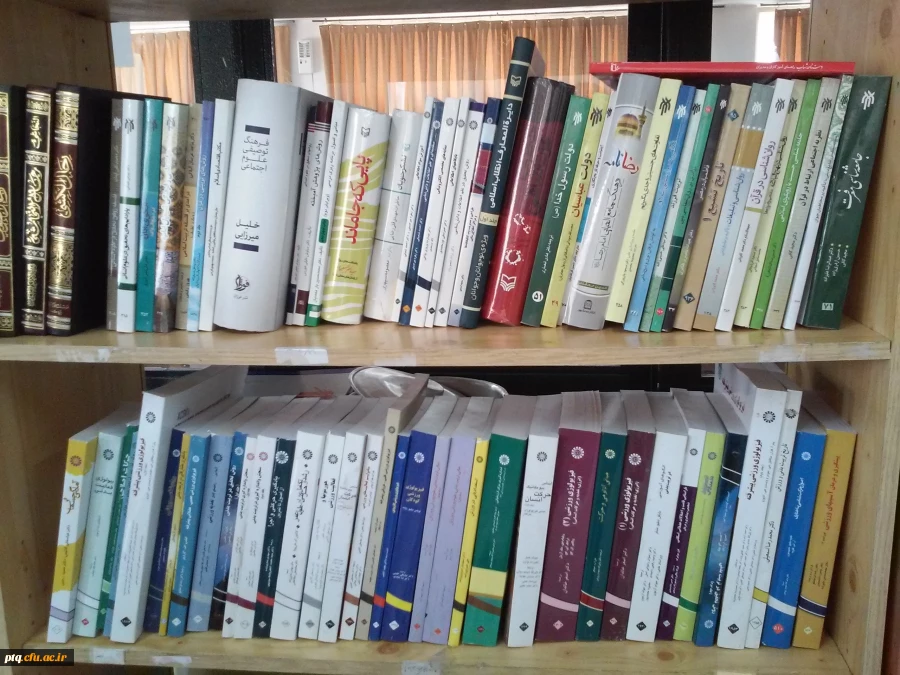 خرید کتب از نمایشگاه بین المللی کتاب تهران