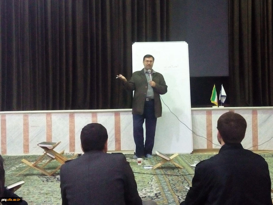 جلسات تخصصی قرائت قران با حضور استاد و قاری بین المللی قرآن کریم 
جناب استاد دکتر علی اصغر شعاعی