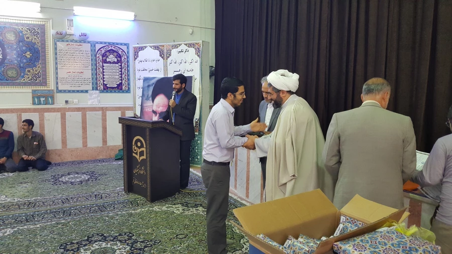 تجلیل از دانشجویان فعال