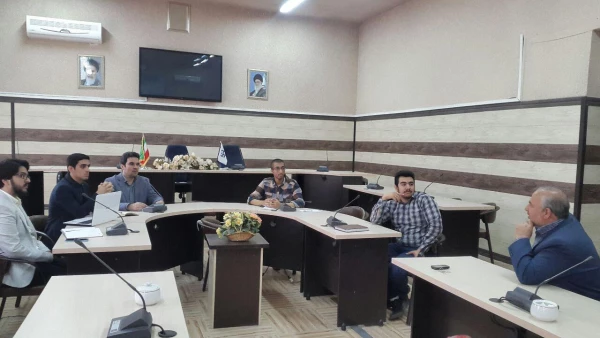 برگزاری جلسه اعضای شورای صنفی - رفاهی با مسئولین امور دانشجویی پردیس 2