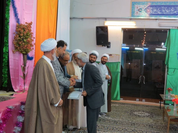 مراسم گرامیداشت هفته آموزش و روز معلم