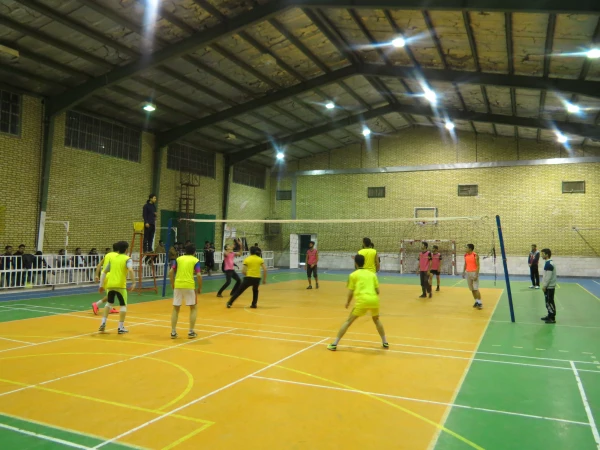 مسابقات والیبال