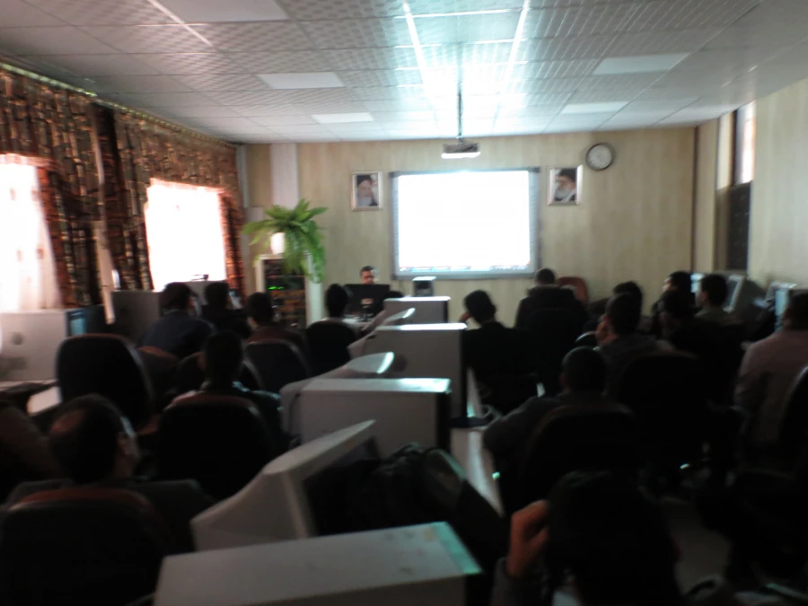 کارگاه هلال احمر