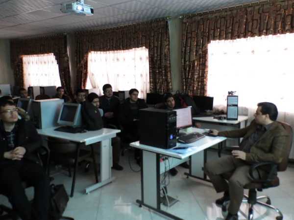 کارگاه هلال احمر