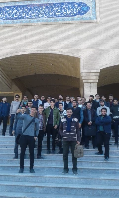 بازدید از کتابخانه دانشگاه قم