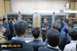 بازدید از کتابخانه