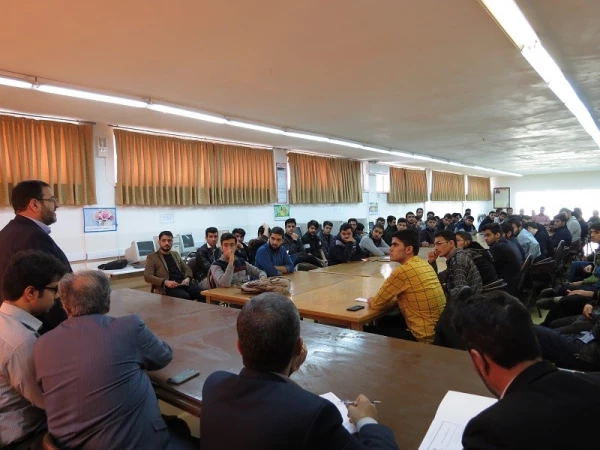 جلسه پرسش وپاسخ