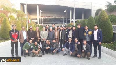 عزیمت کاروان فرهنگی وتربیتی پردیس آیت الله طالقانی (ره) قم به گلزار بهشت زهرا(س) و موزه دفاع مقدس بمناسبت هفته بسیج