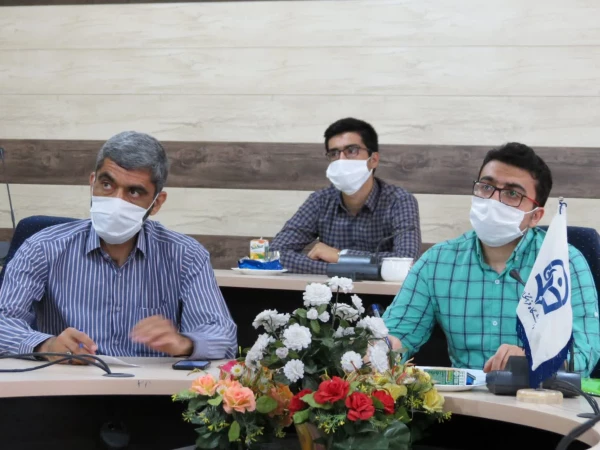 جلسه گردهمایی فعالین حوزه نشریات دانشجویی با حضور خانم دکتر کاوه(مدیرکل امور اجتماعی دانشگاه فرهنگیان) 2