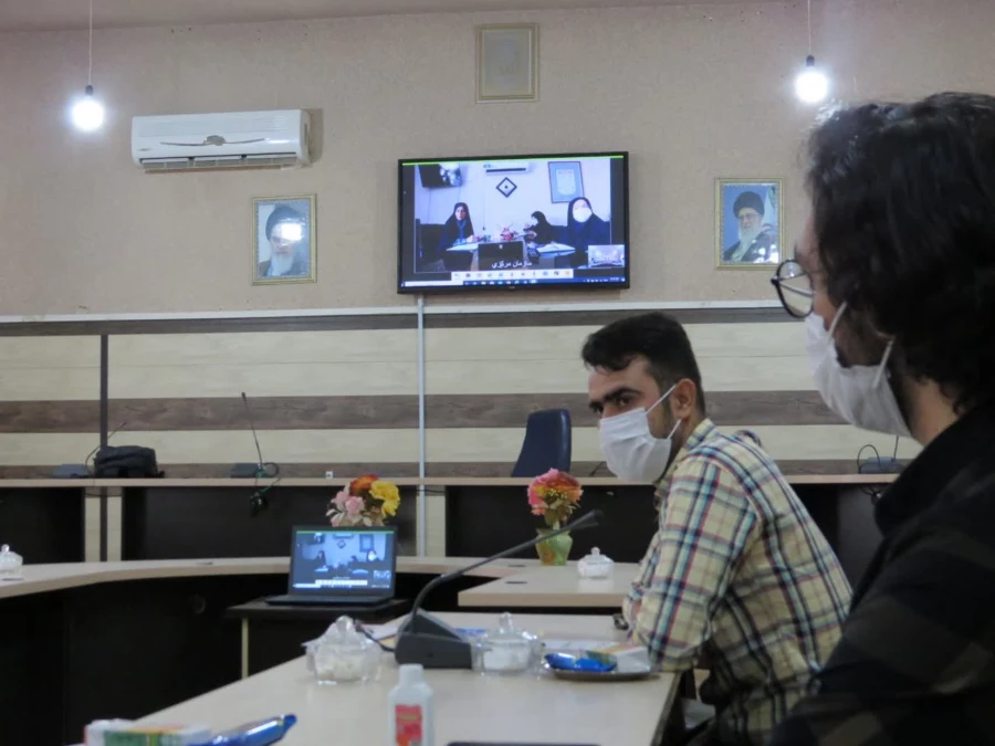 جلسه گردهمایی فعالین حوزه نشریات دانشجویی با حضور خانم دکتر کاوه(مدیرکل امور اجتماعی دانشگاه فرهنگیان) 2