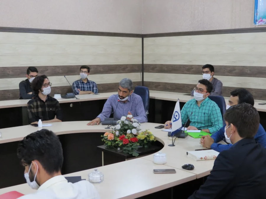 جلسه گردهمایی فعالین حوزه نشریات دانشجویی با حضور خانم دکتر کاوه(مدیرکل امور اجتماعی دانشگاه فرهنگیان) 2