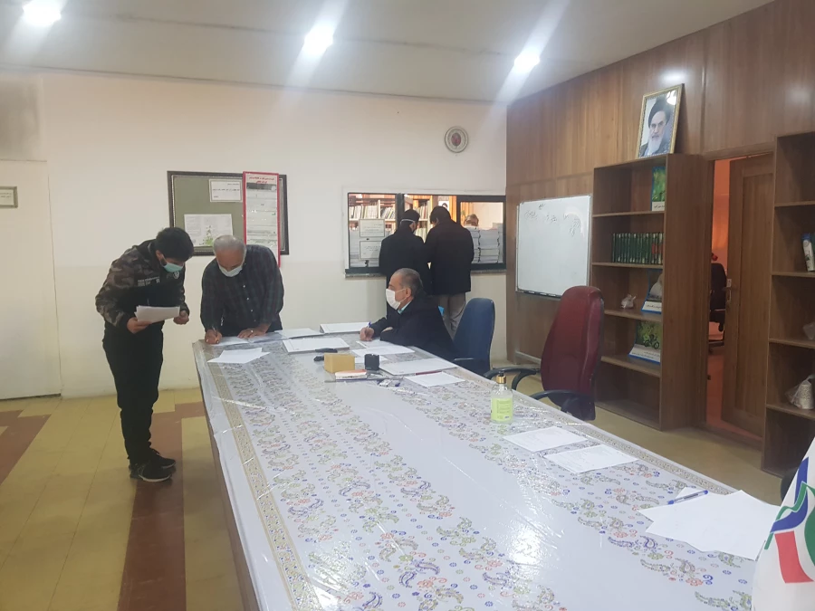 تصاویری از رعایت پروتکل های بهداشتی در ثبت نام دانشجویان نو ورود 4