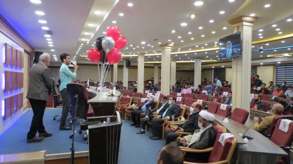 برگزاری جشن دانش­آموختگی ورودی­های 1396 پردیس آیت االله طالقانی(ره) قم 8