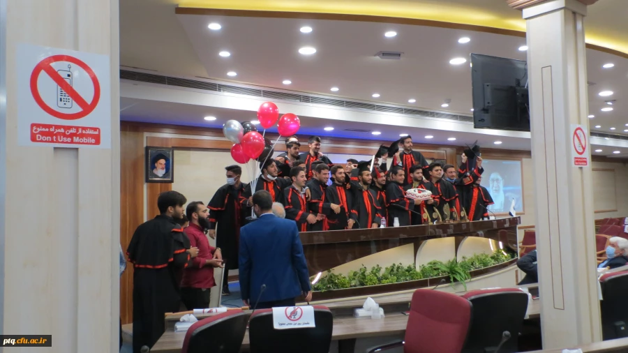 برگزاری جشن دانش­آموختگی ورودی­های 1396 پردیس آیت االله طالقانی(ره) قم 9