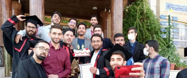 برگزاری جشن دانش­آموختگی ورودی­های 1396 پردیس آیت االله طالقانی(ره) قم 11