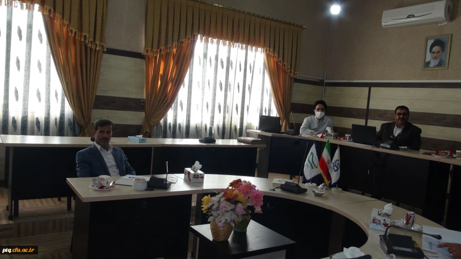 جلسه گروههای آموزشی زبان و ادبیات عرب بصورت حضوری و مجازی 5