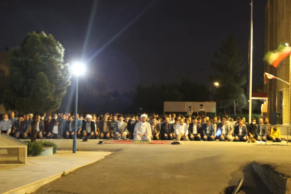 برگزاری محفل انس با قرآن کریم در پردیس آیت الله طالقانی قم 5