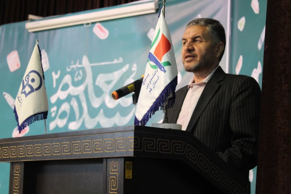 گرامی داشت هفته بزرگداشت مقام معلم ودهه سرآمدی آموزش درپردیس آیت الله طالقانی قم 2