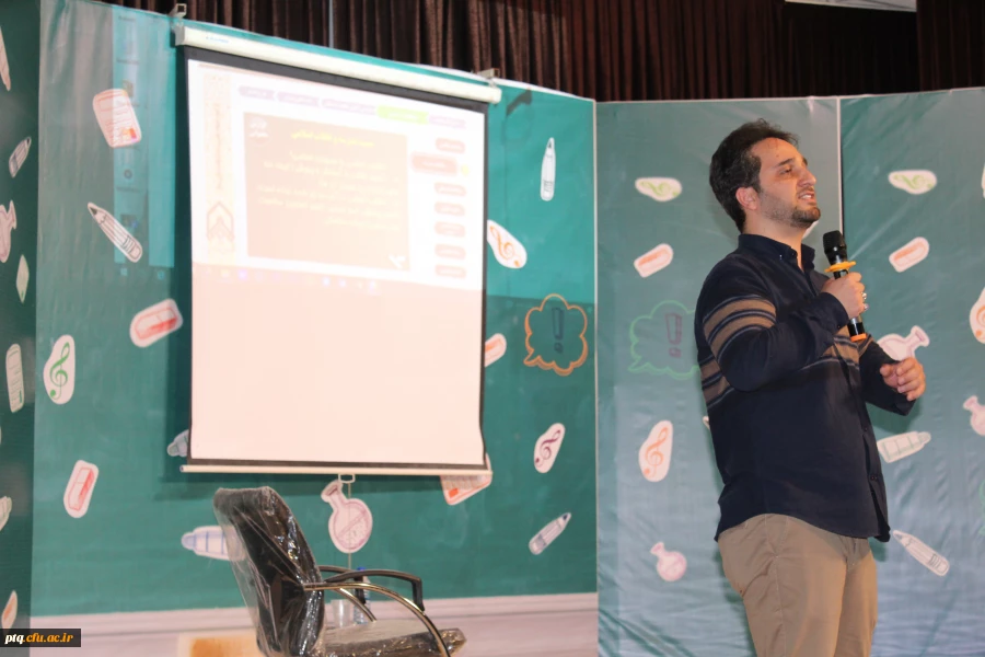 گرامی داشت هفته بزرگداشت مقام معلم ودهه سرآمدی آموزش درپردیس آیت الله طالقانی قم 5