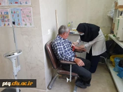انجام آزمایش میزان قند وچربی خون از کارمندان پردیس در هفته سلامت 8