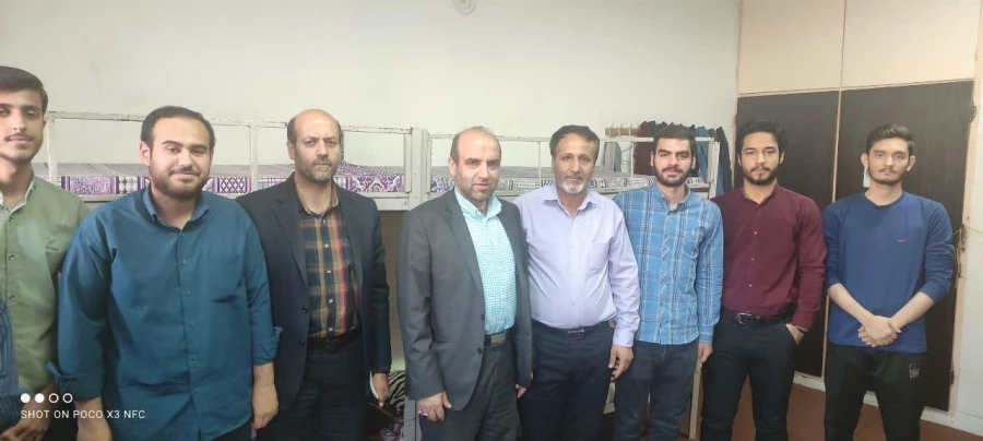 بازدید معاونت توسعه منابع و امور دانشجویی پردیس آیت الله طالقانی ره قم و رییس اداره حراست دانشگاه فرهنگیان استان قم از  خوابگاه ها و سلف سرویس های پردیس 17