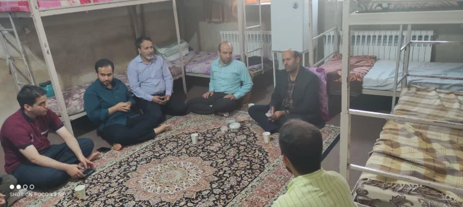 بازدید معاونت توسعه منابع و امور دانشجویی پردیس آیت الله طالقانی ره قم و رییس اداره حراست دانشگاه فرهنگیان استان قم از  خوابگاه ها و سلف سرویس های پردیس 21