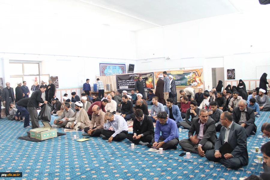 برگزاری مراسم ترحیم زنده یاد علی بحرینی  ومادر محترم خانم دکتر شریفی وبرادر گرامی خانم عمرانی در نماز خانه پردیس آیت الله طالقانی قم 5