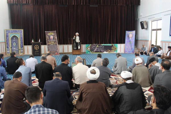 برگزاری مراسم ترحیم زنده یاد علی بحرینی  ومادر محترم خانم دکتر شریفی وبرادر گرامی خانم عمرانی در نماز خانه پردیس آیت الله طالقانی قم 14