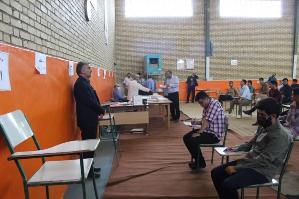 برگزاری اولین آزمون حضوری  پایان ترم دانشجویان پردیس آیت الله طالقانی پس از کرونا درسال 1401 8