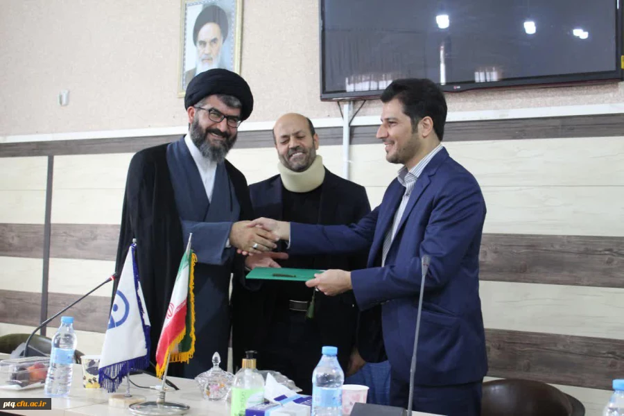  معارفه جناب آقای دکتر توکلی با سمت معاون آموزشی وپژوهش وفرهنگی پردیس آیت الله طالقانی قم
 2