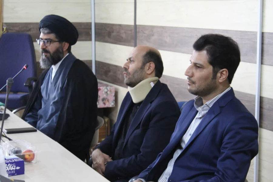  معارفه جناب آقای دکتر توکلی با سمت معاون آموزشی وپژوهش وفرهنگی پردیس آیت الله طالقانی قم
 2