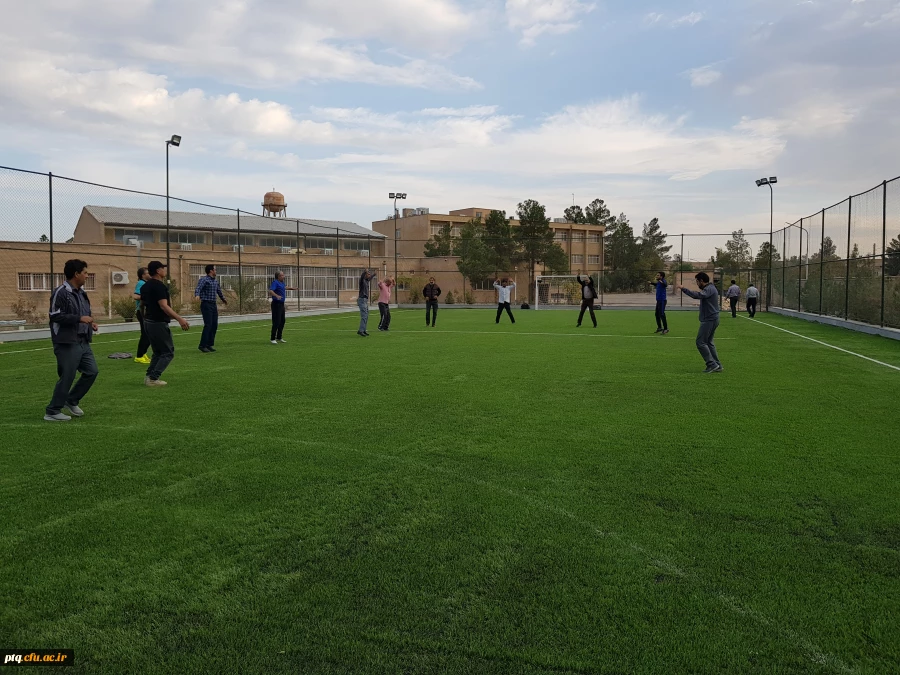 برگزاری ورزشی صبحگاهی کارکنان و دانشجویان پردیس آیت الله طالقانی (ره) 2