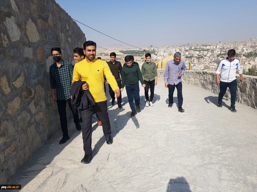  اردوی کوهنوردی و میثاق با شهدای گمنام دانشجومعلمان پردیس آیت الله طالقانی(ره) 5