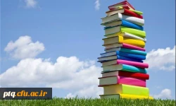 امام خامنه ای:نقش کتاب یک نقش بی بدیل است.بهترین کتابها کتابی است که انسان را به سمت خداوند وارزشهای والا و انقلابی هدایت کند 21/2/1379