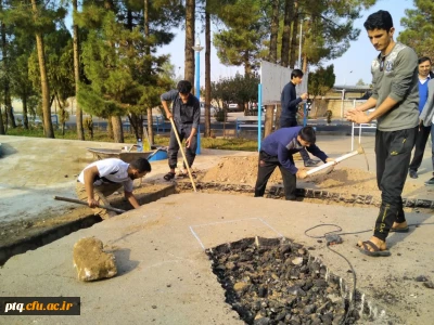 آماده سازی محل تدفین شهید گمنام با همکاری دانشجویان