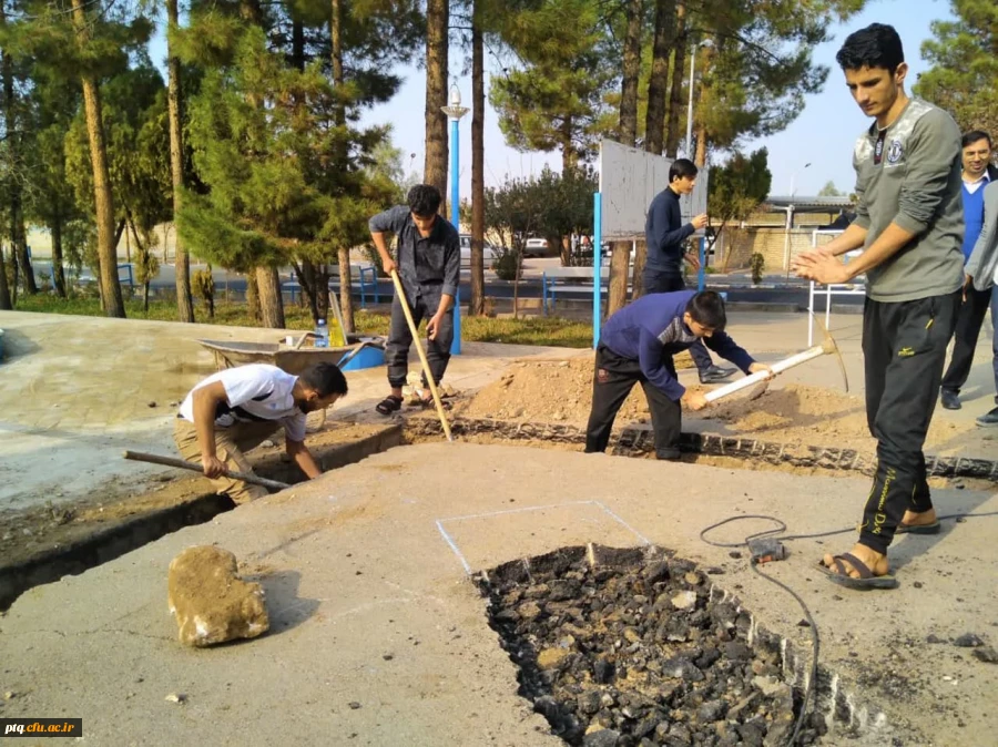 آماده سازی محل تدفین شهید گمنام با همکاری دانشجویان 2