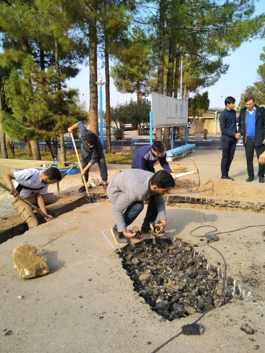 آماده سازی محل تدفین شهید گمنام با همکاری دانشجویان 6