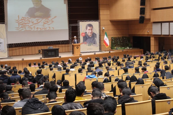 برگزاری دومین دوره راهیان نور مقاومت در استان کرمان با حضور دانشجویان پردیس 4