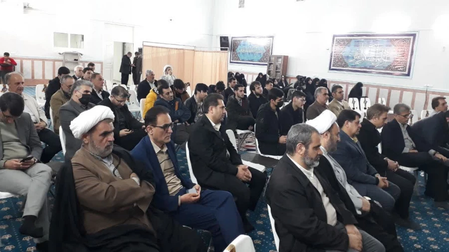 یژه برنامه دهه مبارک فجر در دانشگاه فرهنگیان با حضور نماینده قم در مجلس 6