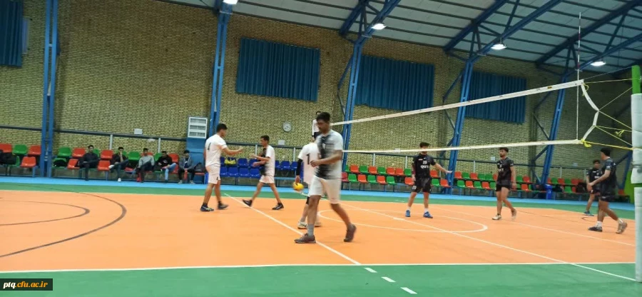 کسب مقام سوم مسابقات والیبال ورزش های همگانی دانشجویان استان قم توسط دانشگاه فرهنگیان 3