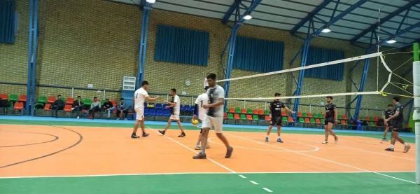 کسب مقام سوم مسابقات والیبال ورزش های همگانی دانشجویان استان قم توسط دانشگاه فرهنگیان 6